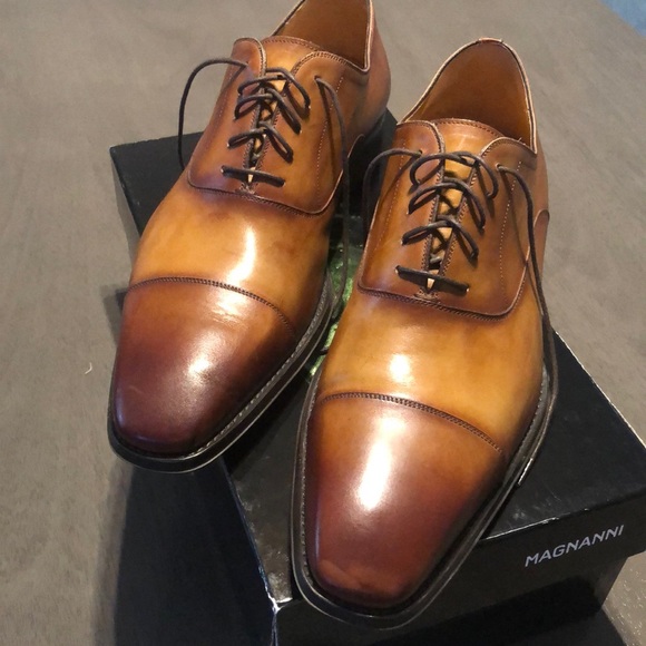 Magnanni Other - Magnanni burnished toe cap Oxford